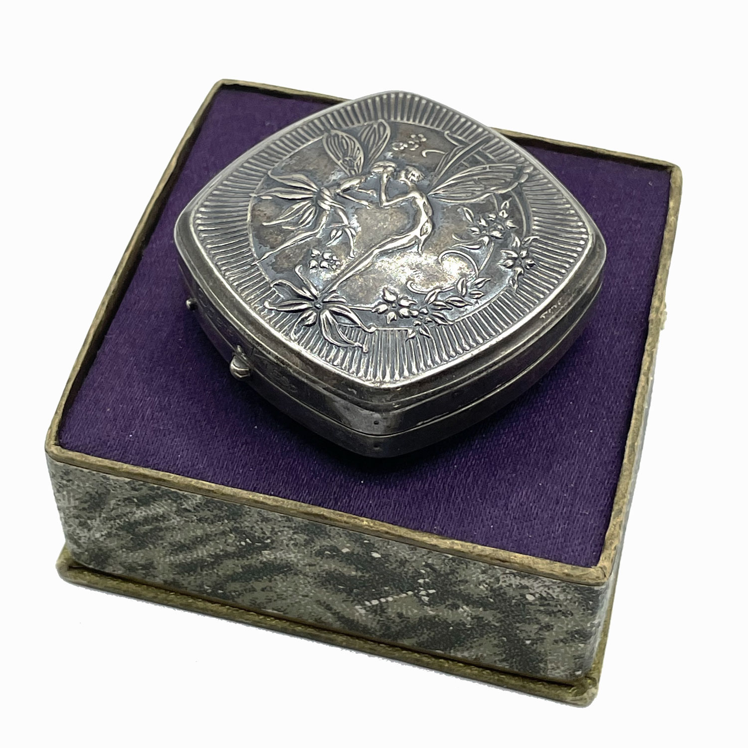 1920s Djer Kiss compact