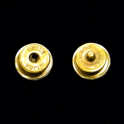 snap cuff links
