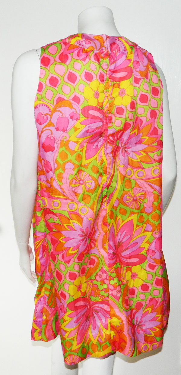 1960's Hawaiian dress