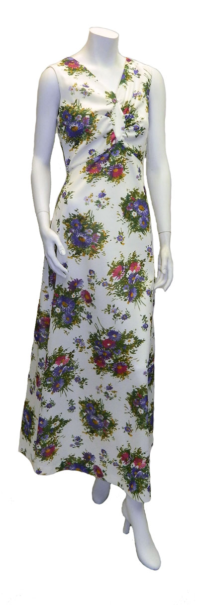 Vintage 1970s long floral dress