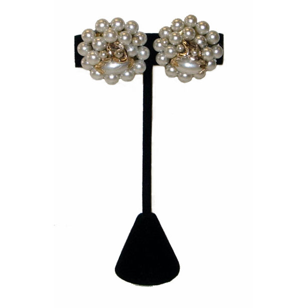 Vintage pearl earrings