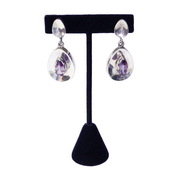 Los Ballesteros drop earrings