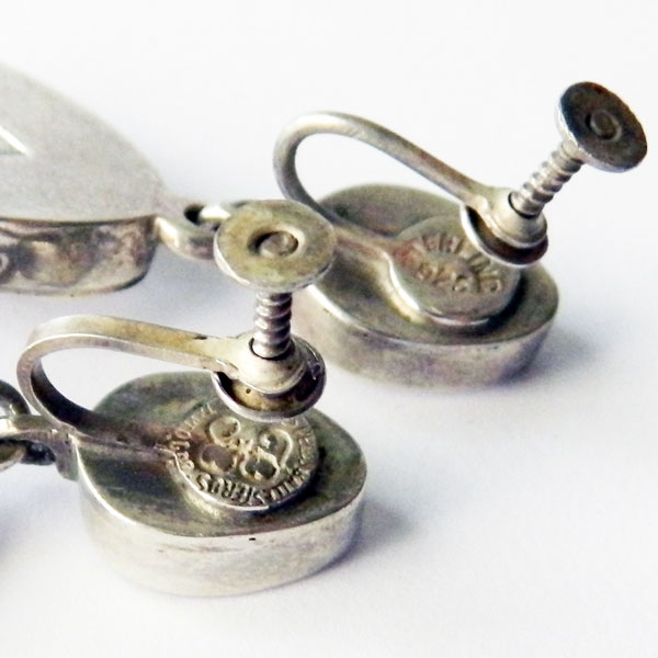 Los Ballesteros drop earrings