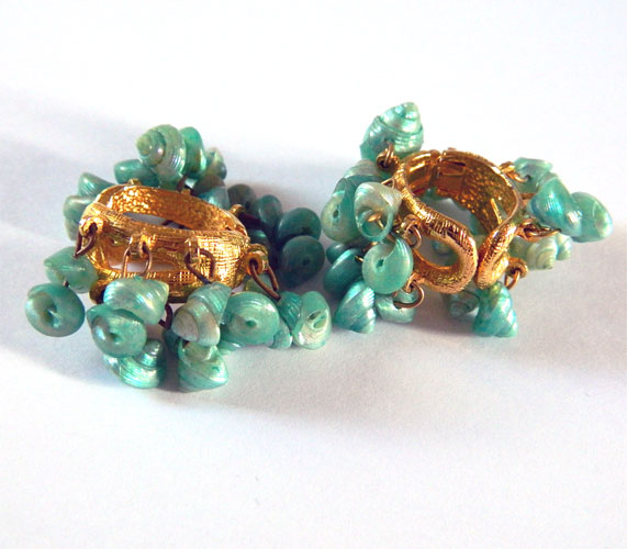 Shell earrings