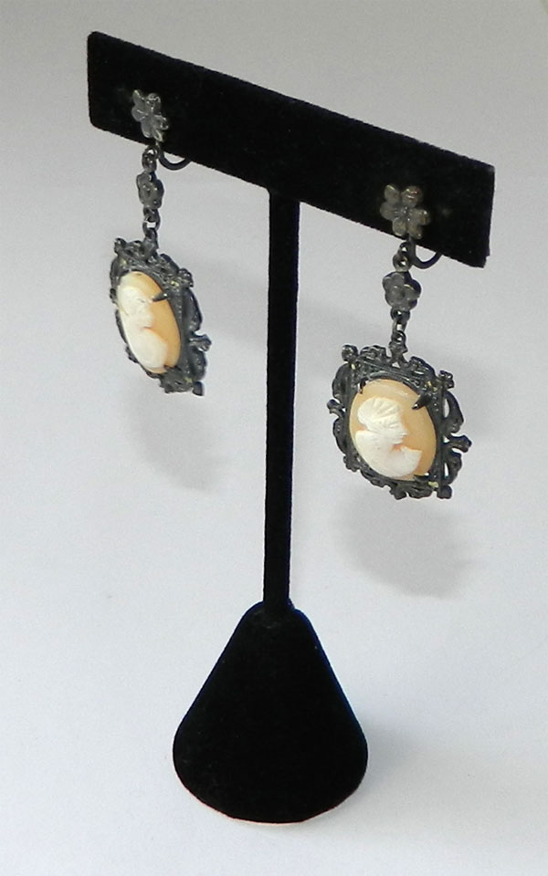 Vintage cameo drop earrings