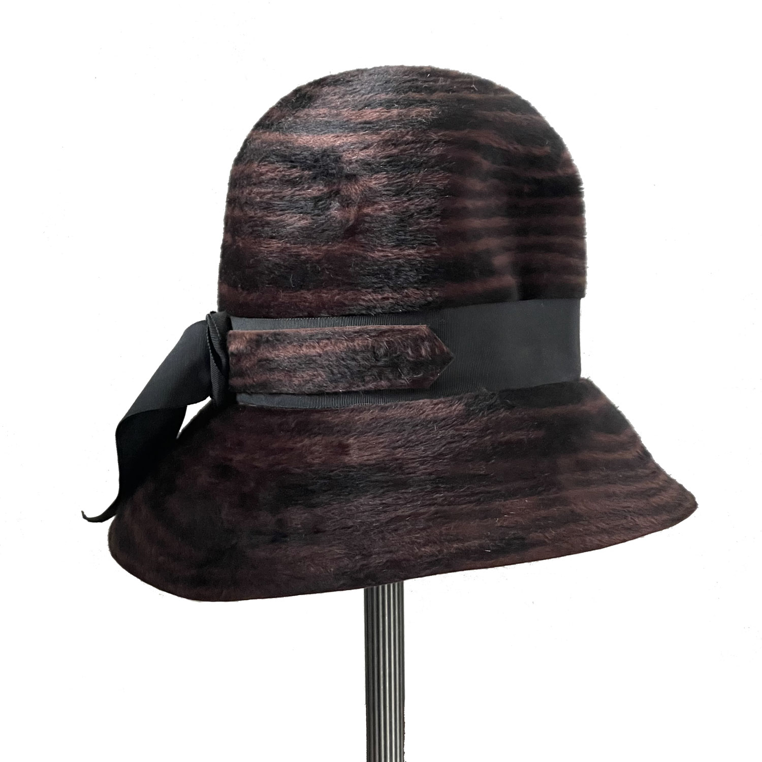 1960s Schiaparelli velour hat