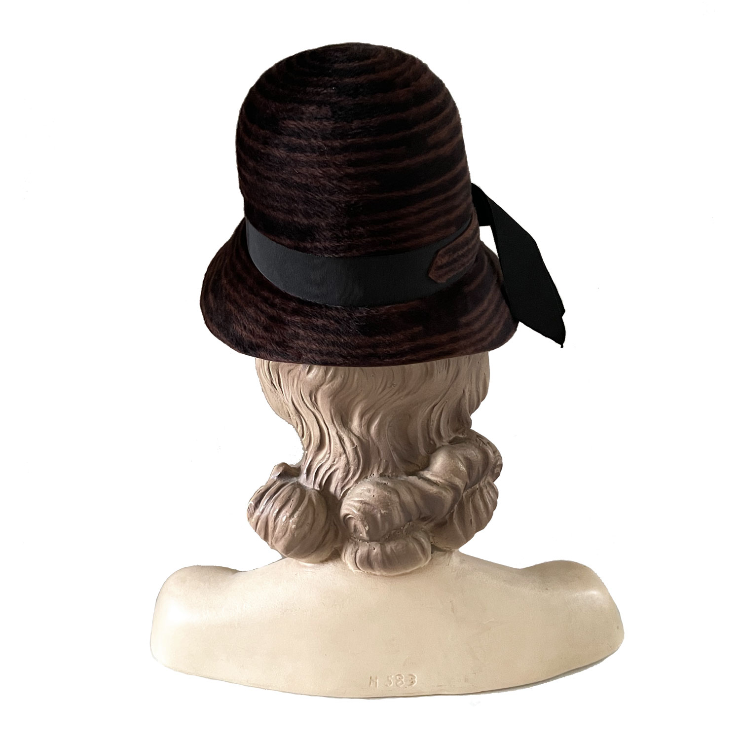 1960s Schiaparelli velour hat