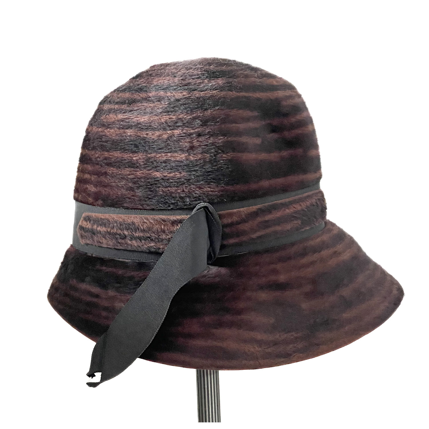 1960s Schiaparelli velour hat