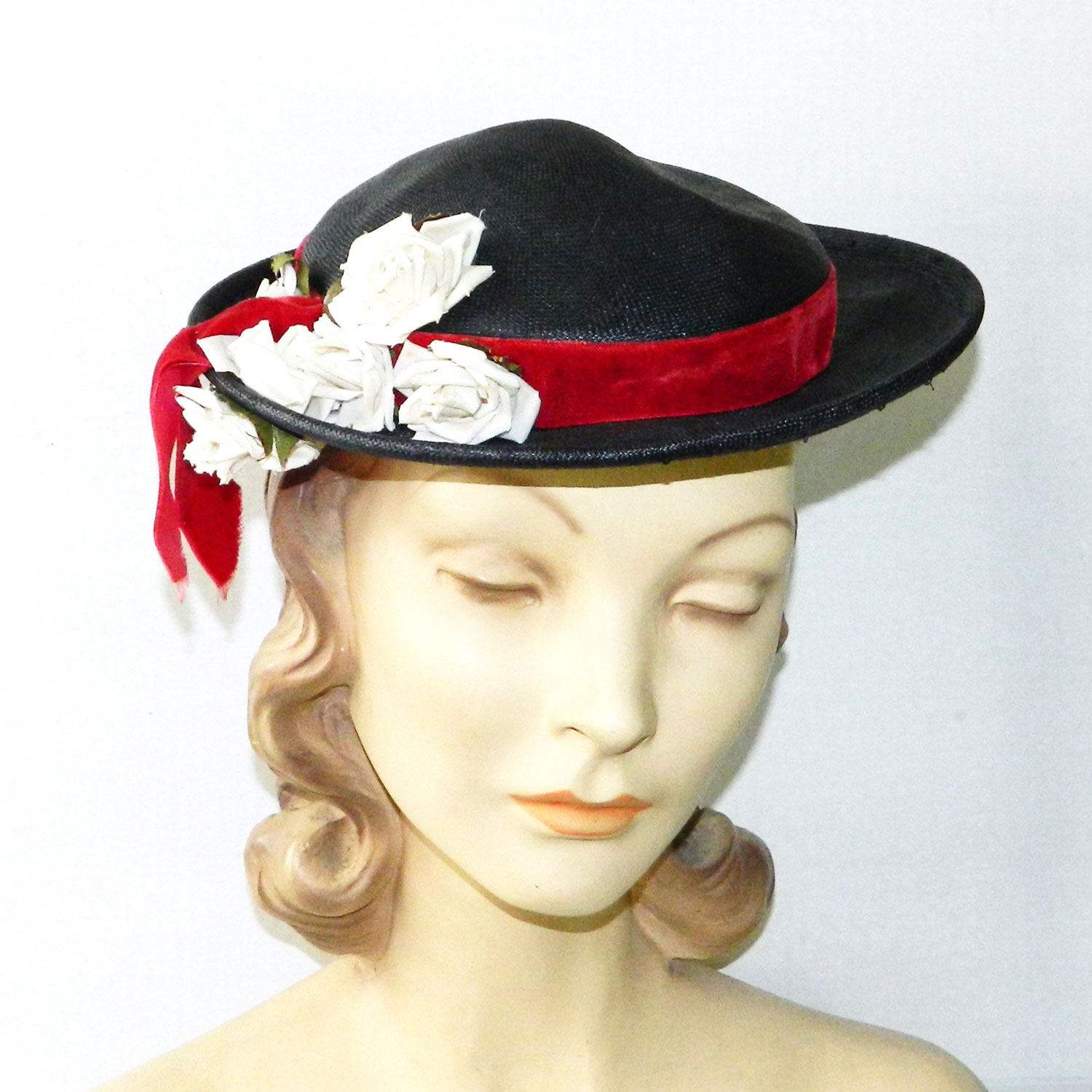 1960s blue straw hat