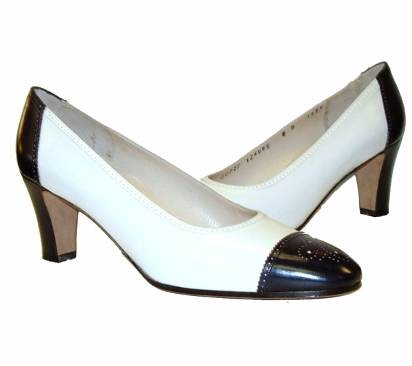 1980's Ferragamo Spectator Pumps