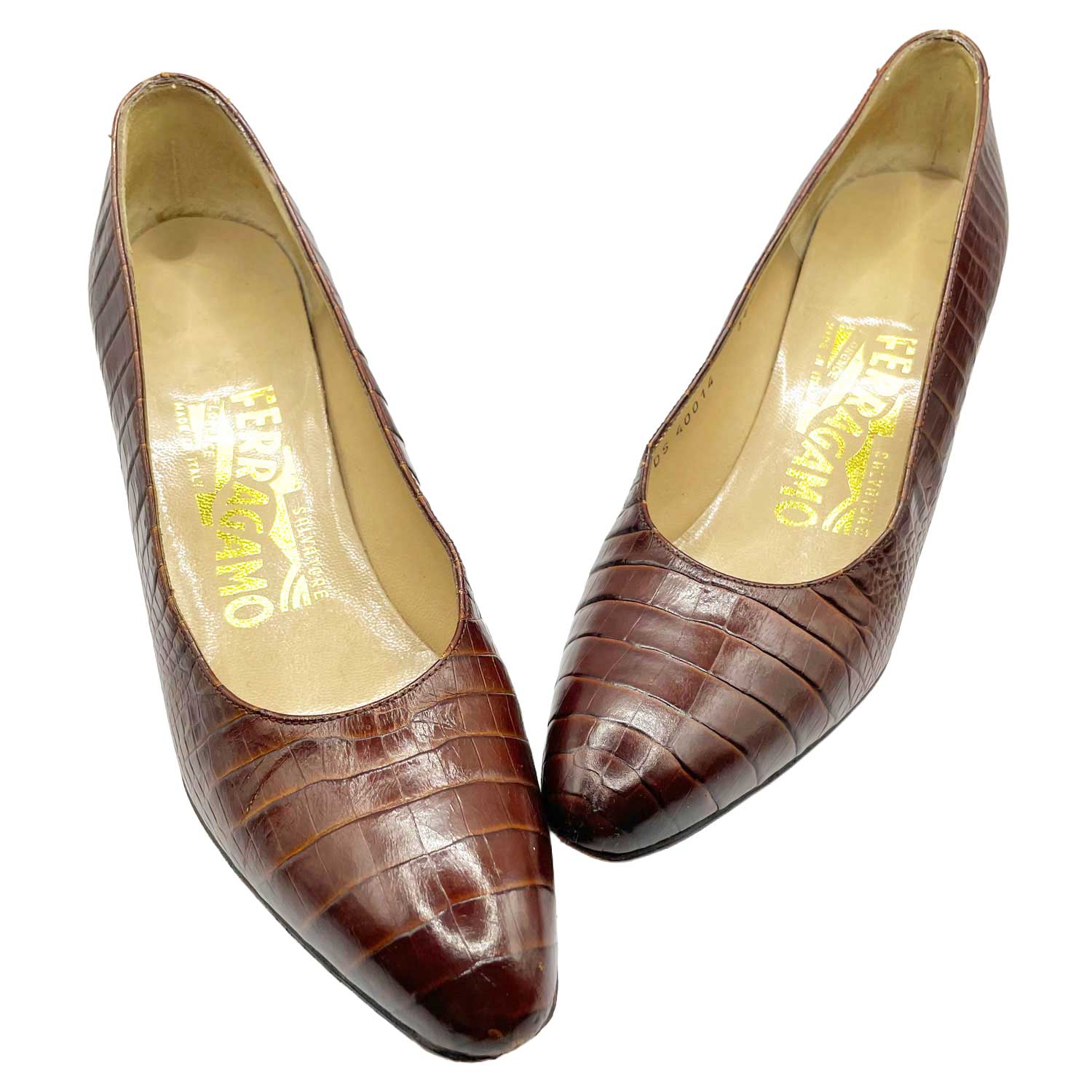 Vintage Ferragamo pumps