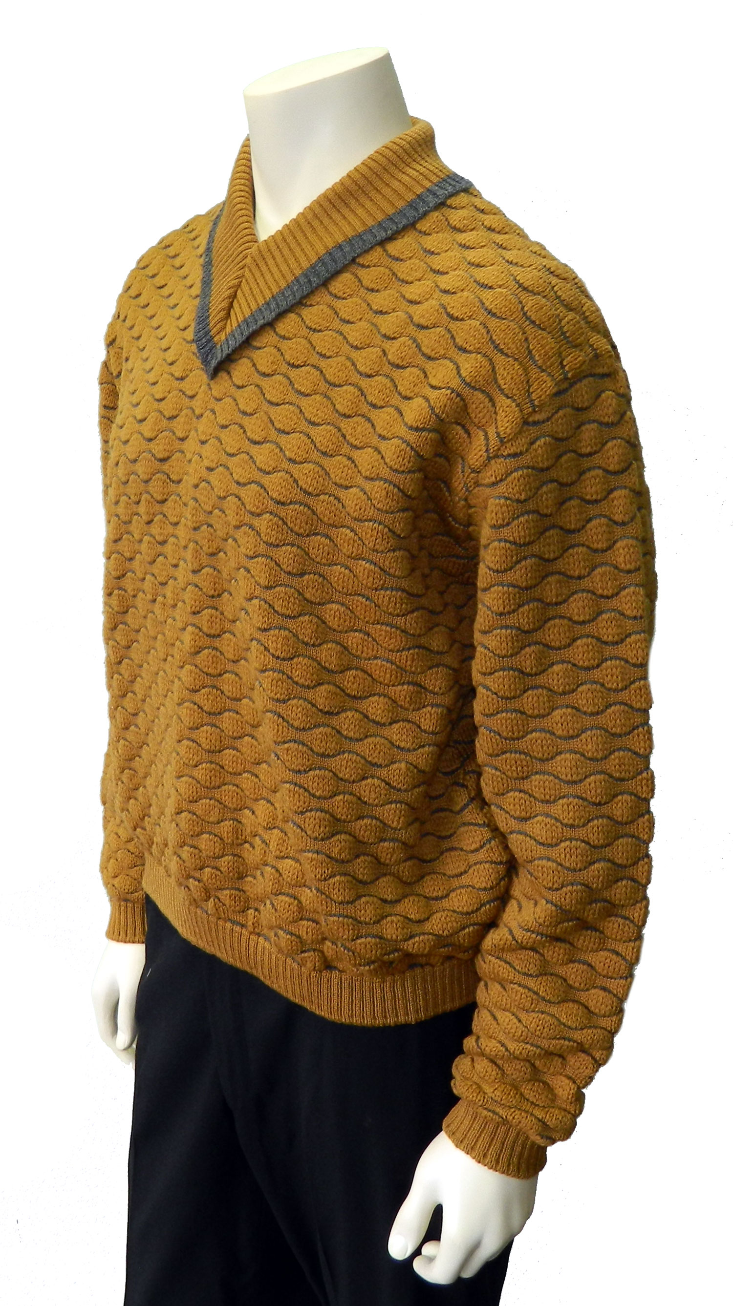 1960's V neck sweater
