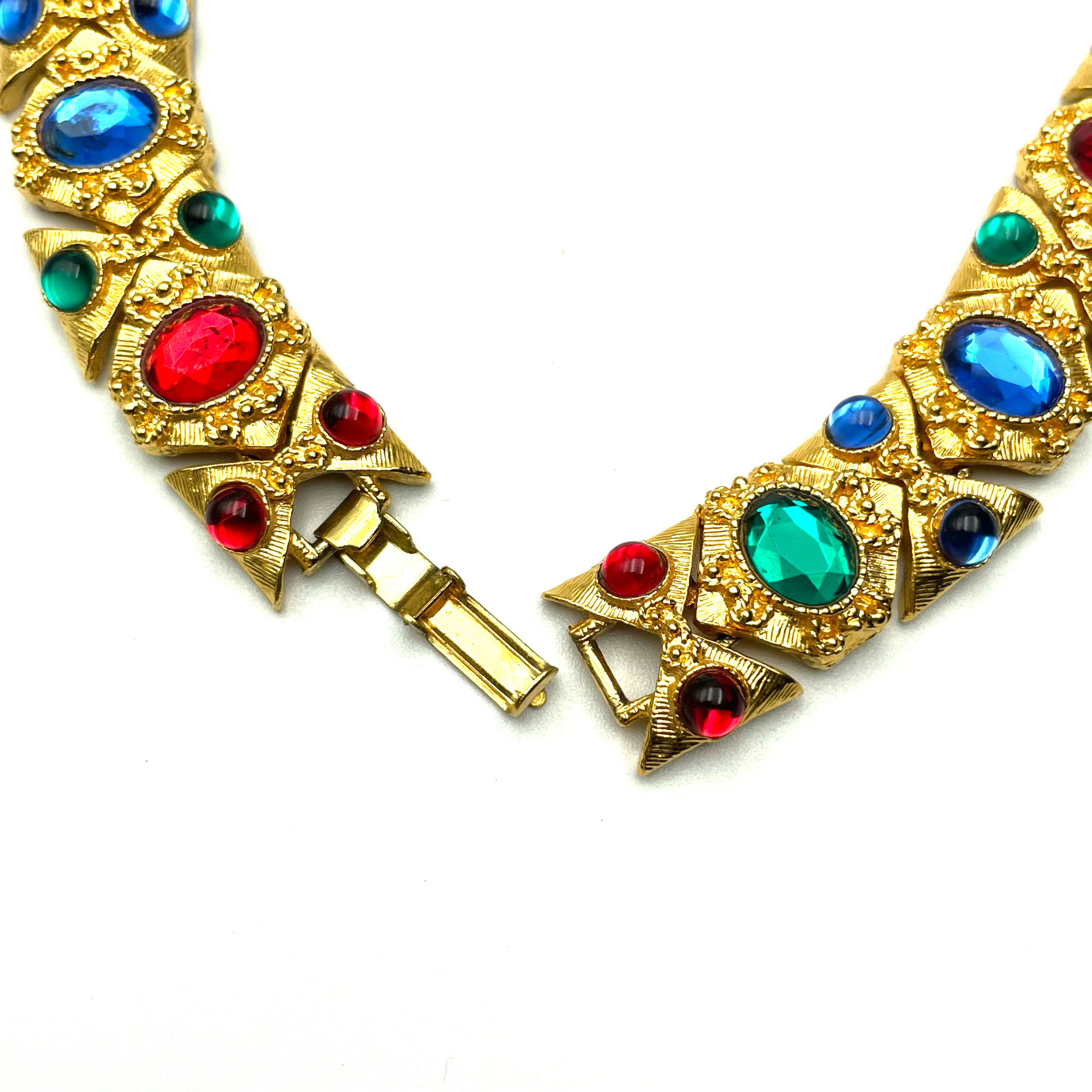 Rhinestone necklace