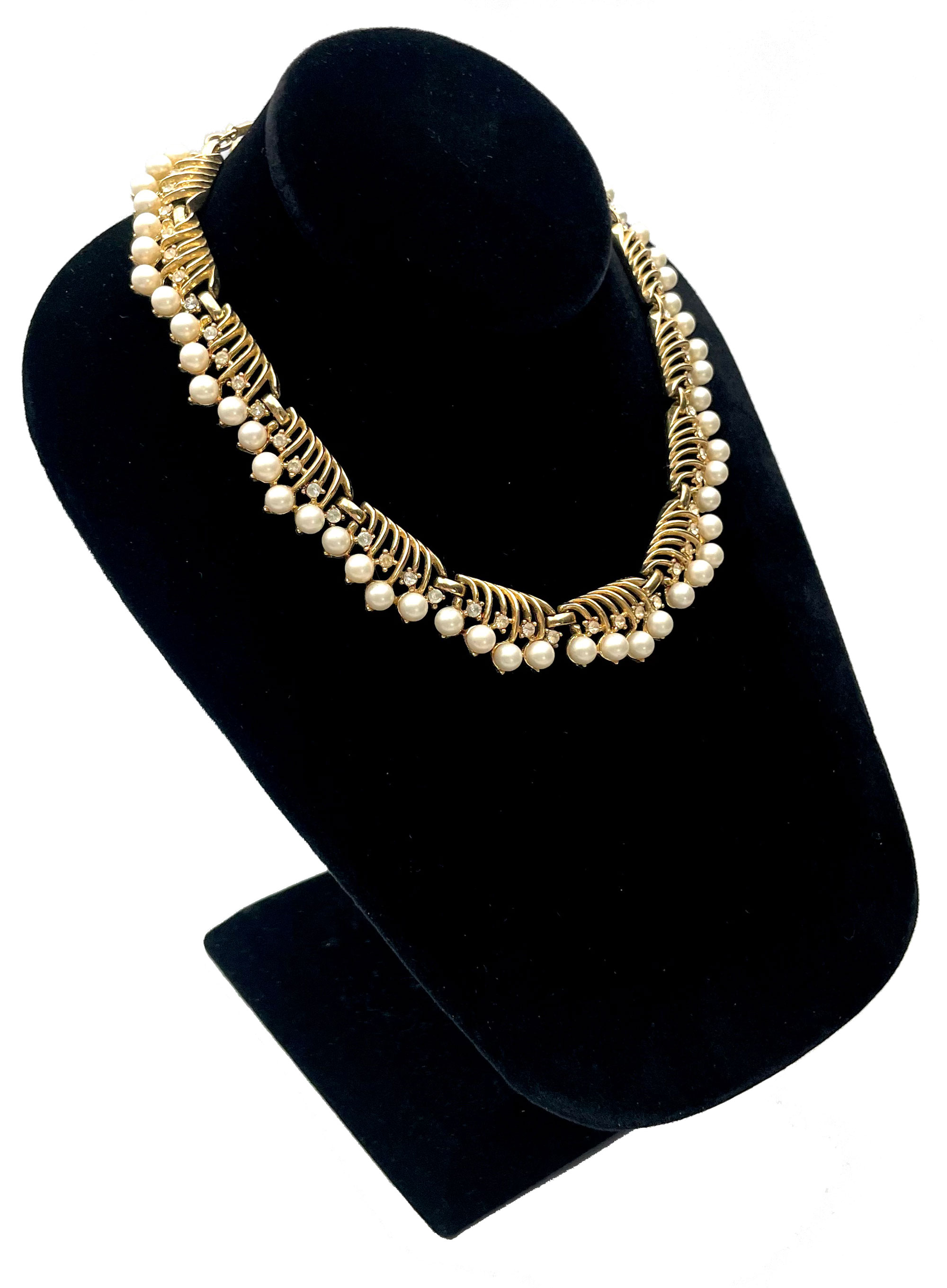 Trifari faux pearl necklace