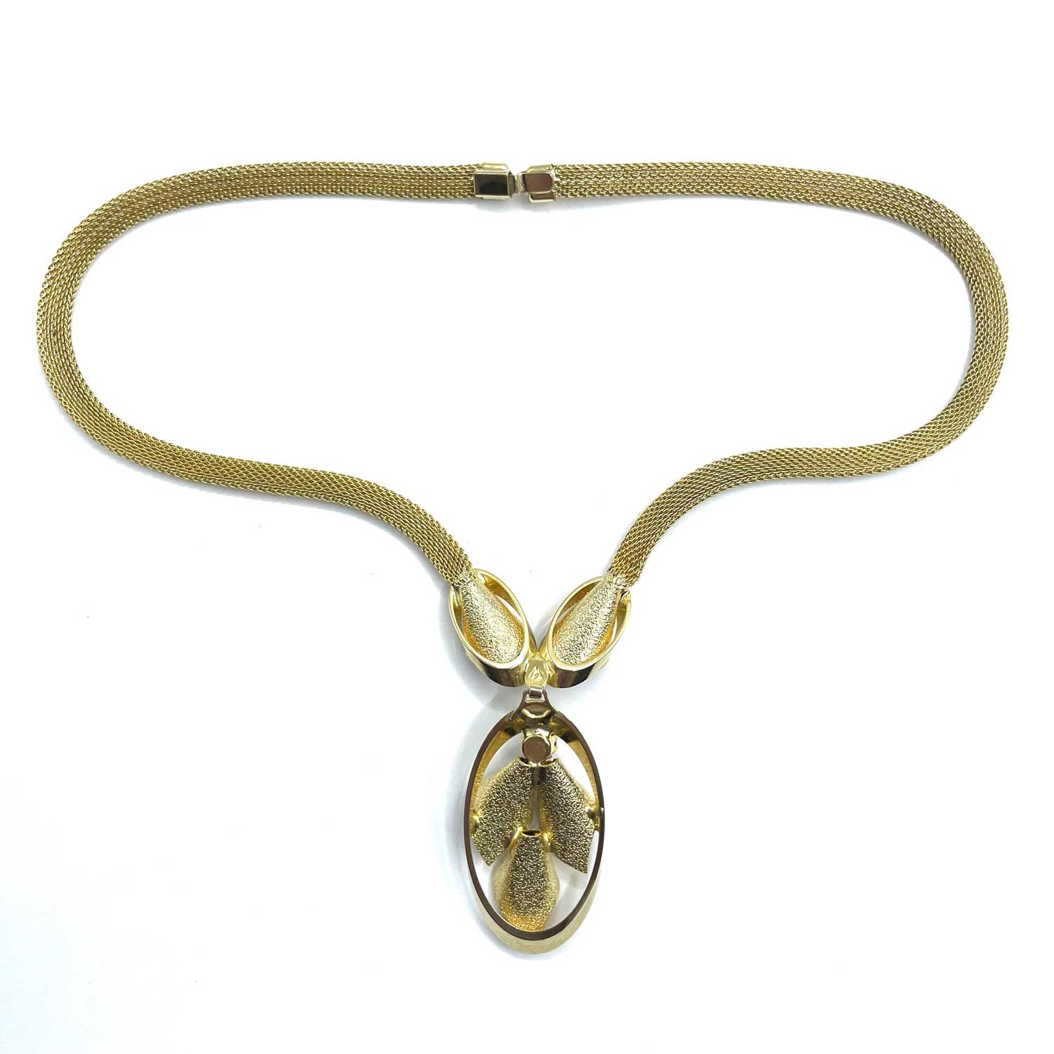 Rhinestone pendant necklace