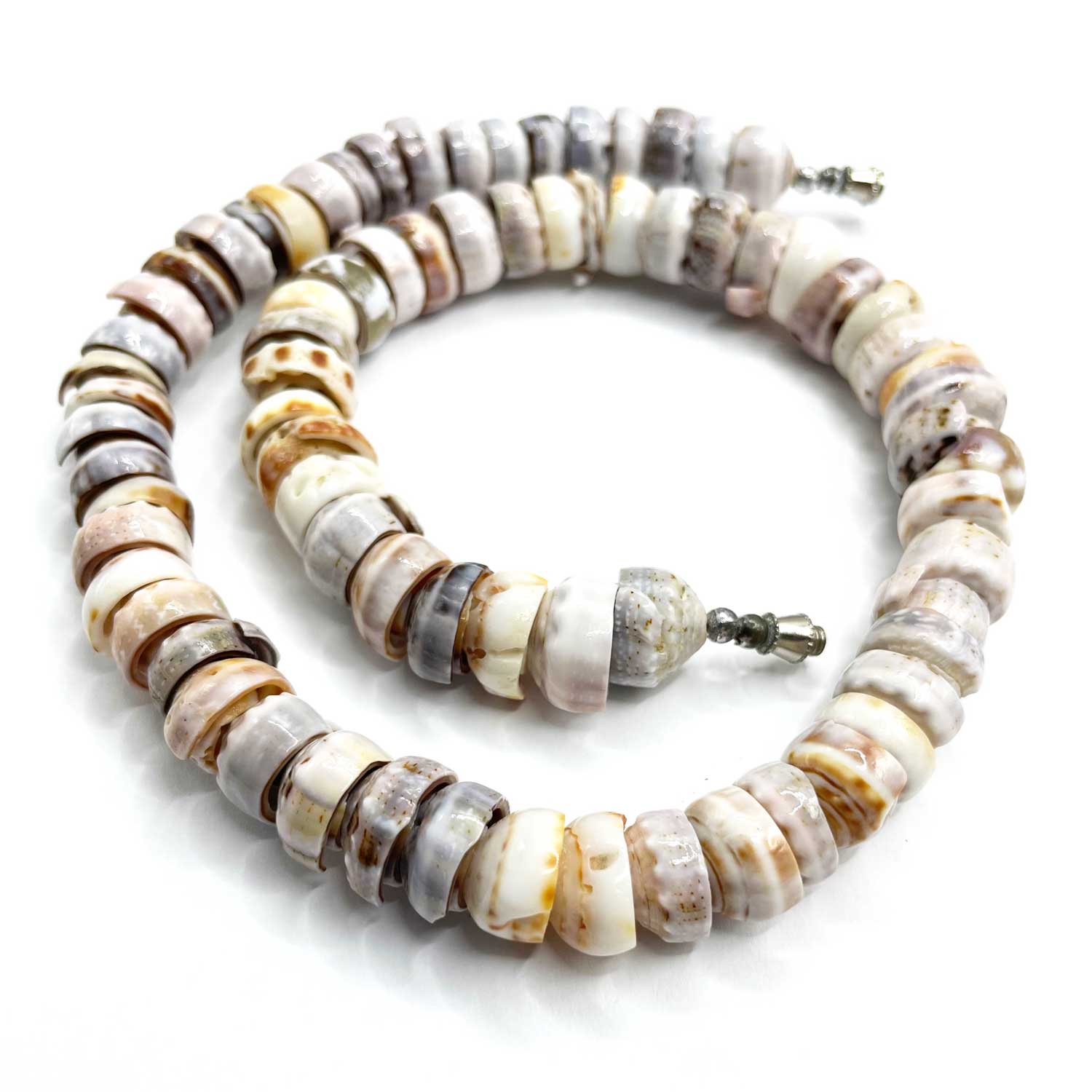 Vintage shell bead necklace