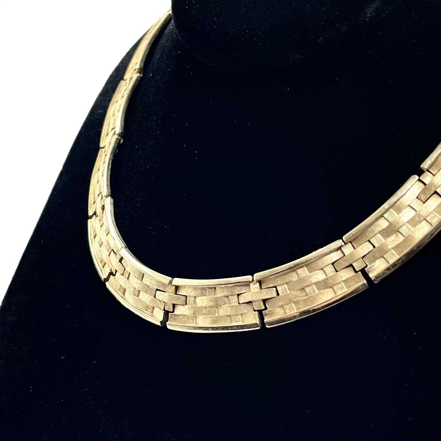 Trifari choker necklace