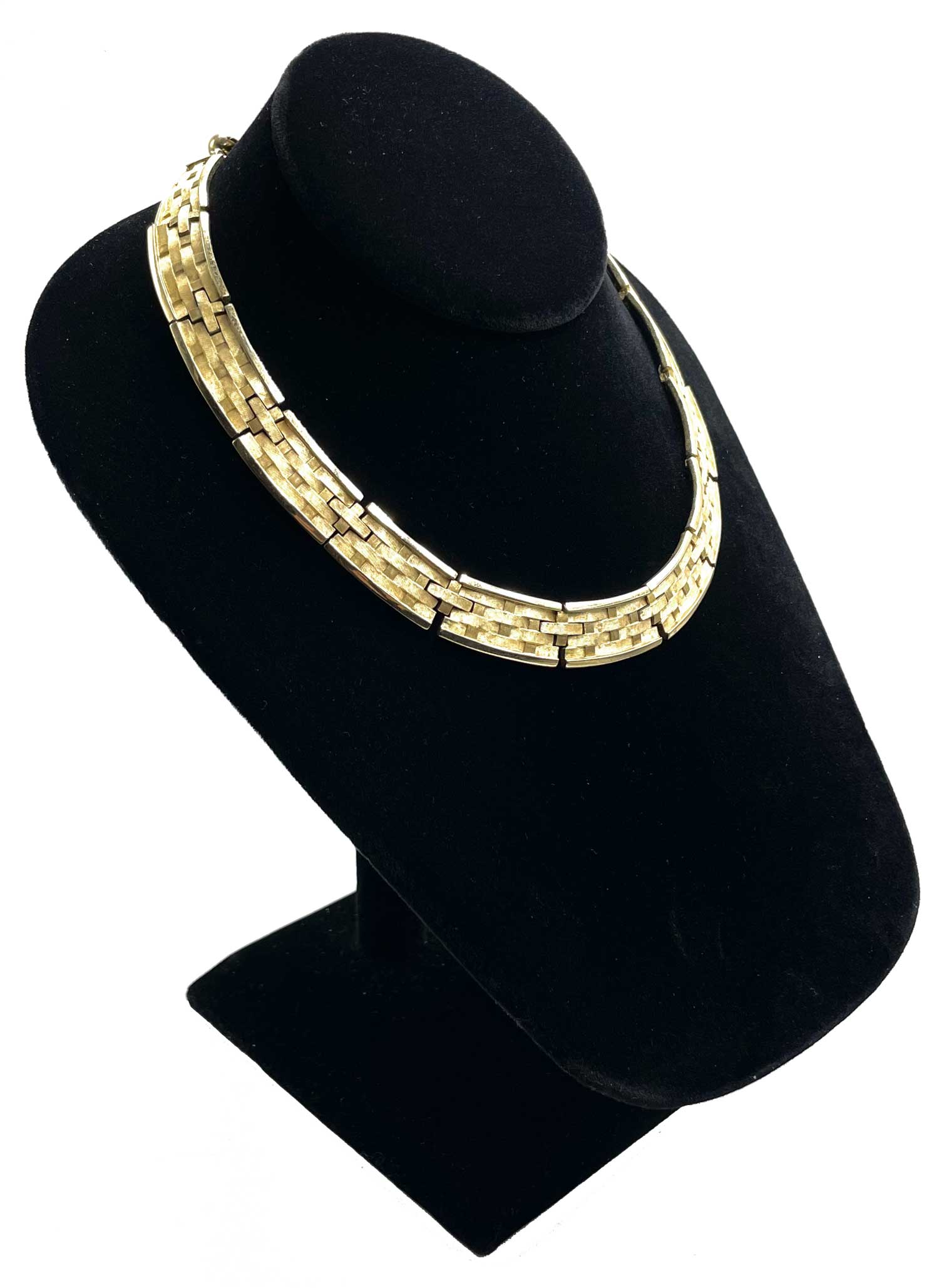 Trifari choker necklace