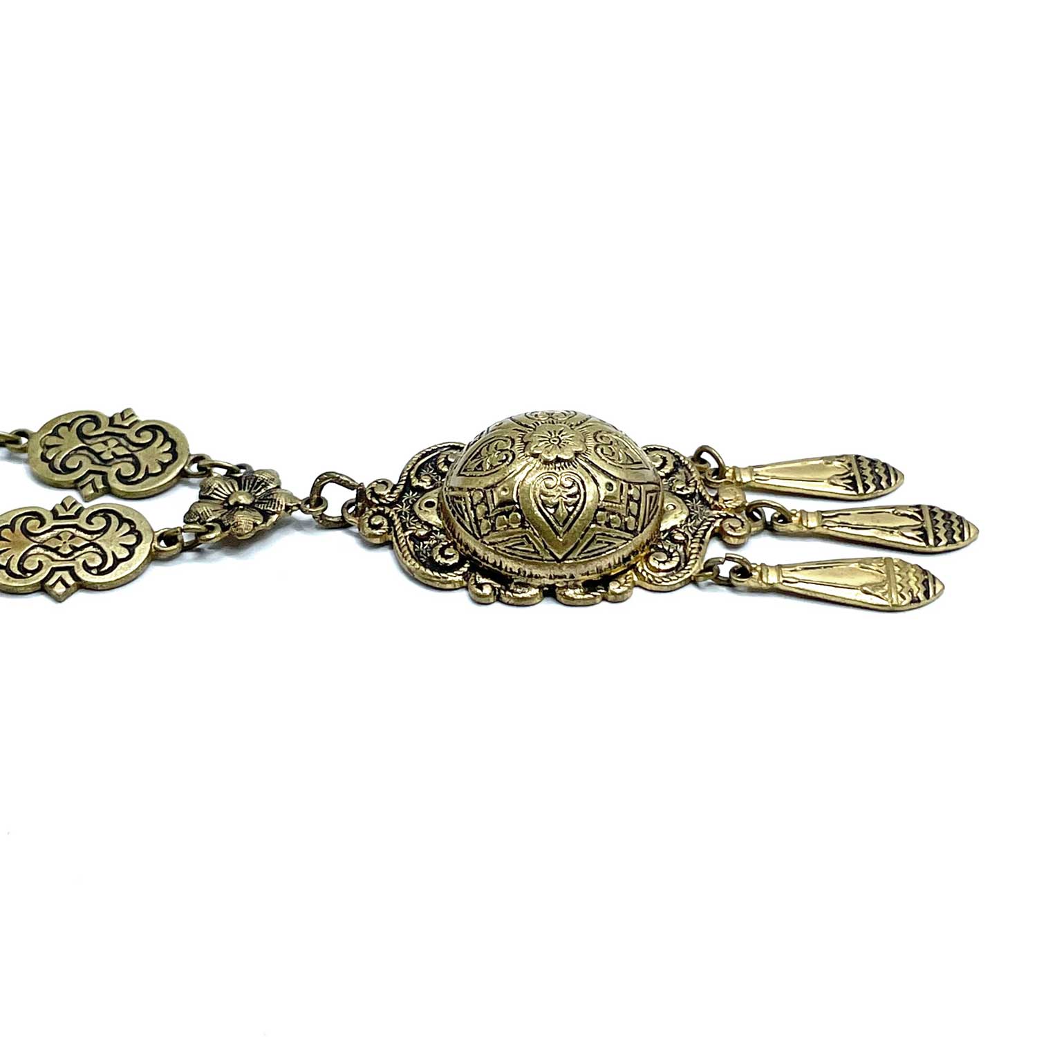 Art Nouveau pendant necklace