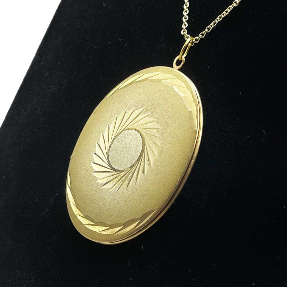 Large Vintage Locket