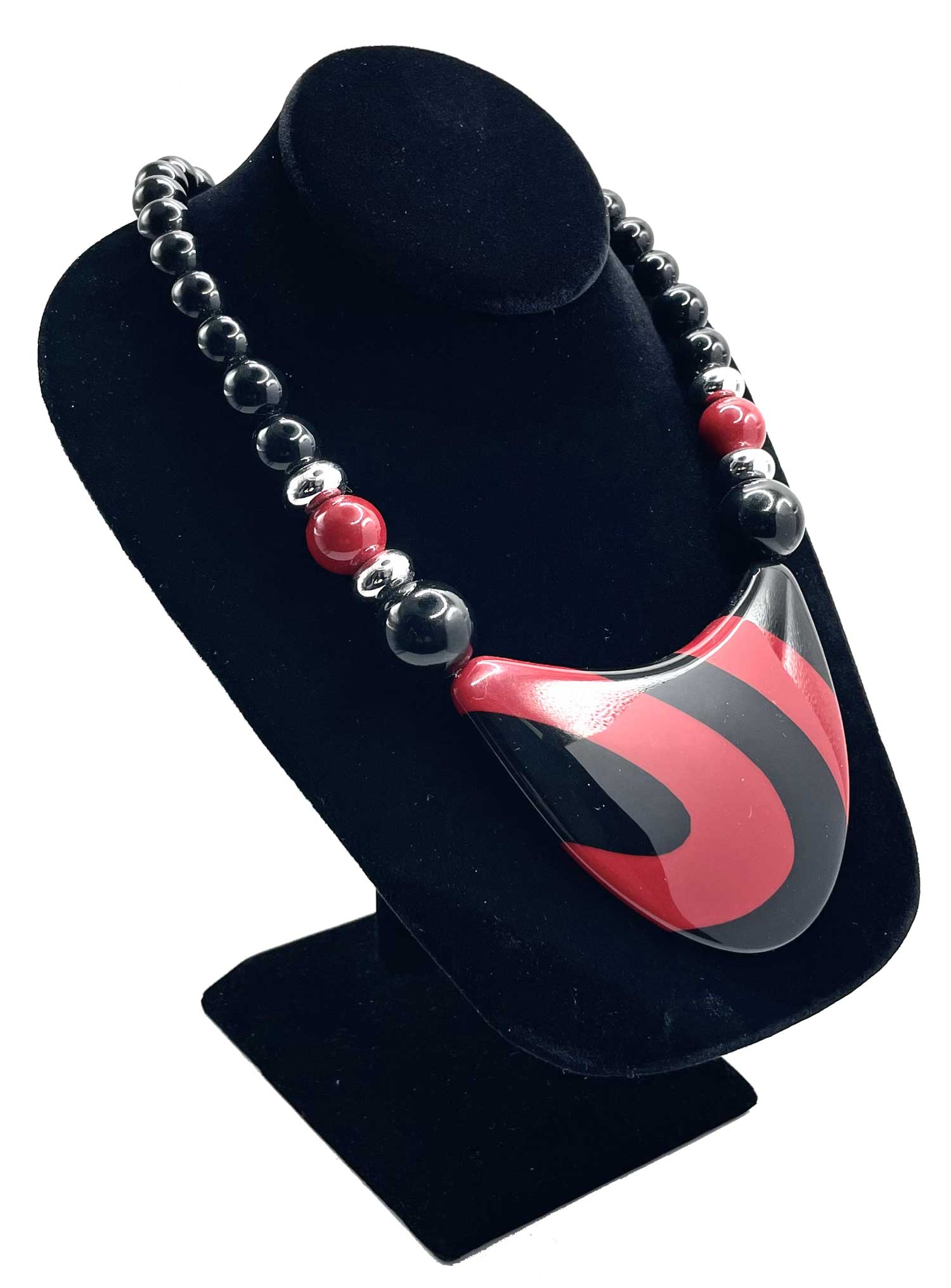 1930s celluloid bead necklace