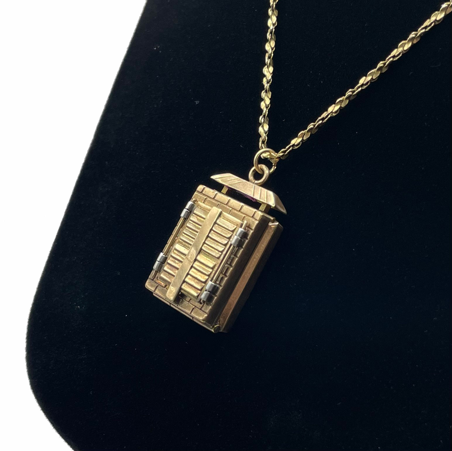 Antique Victorian Locket