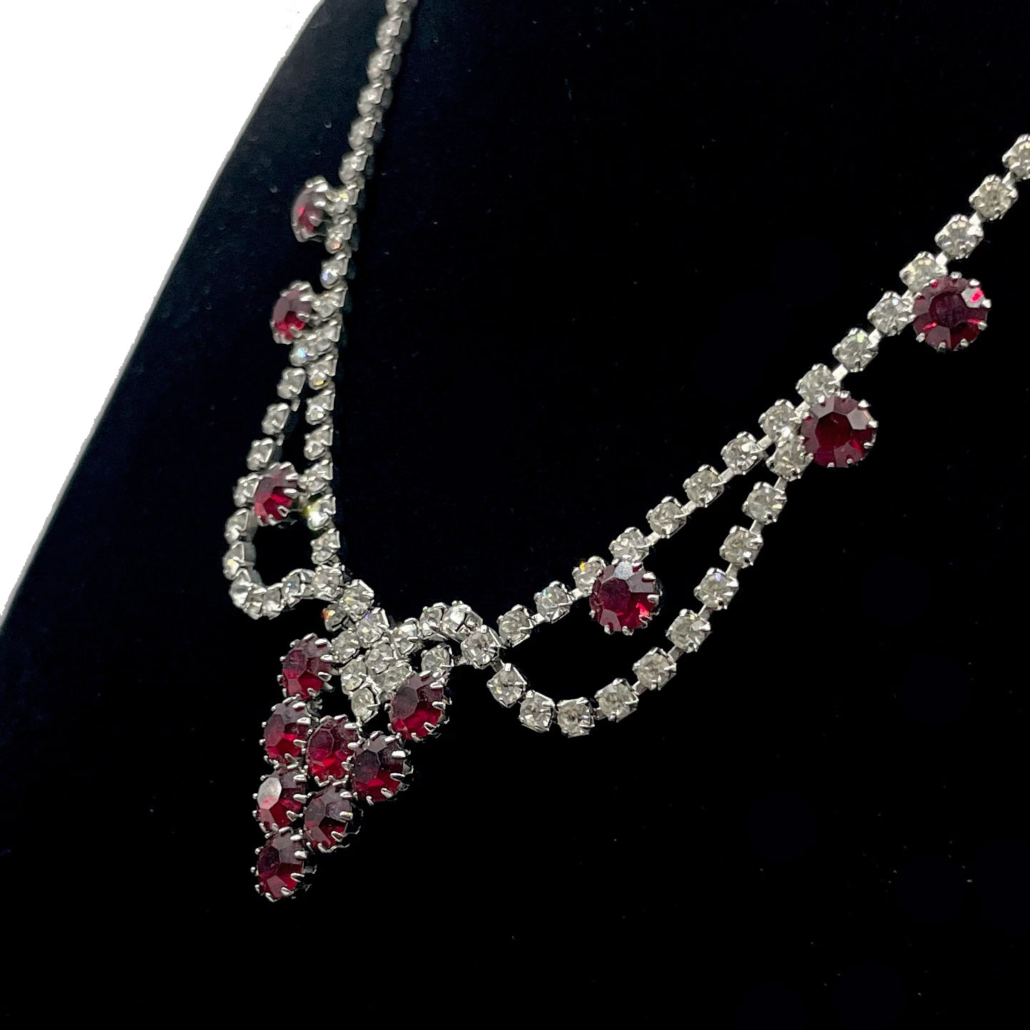 1950s rhinestone necklace