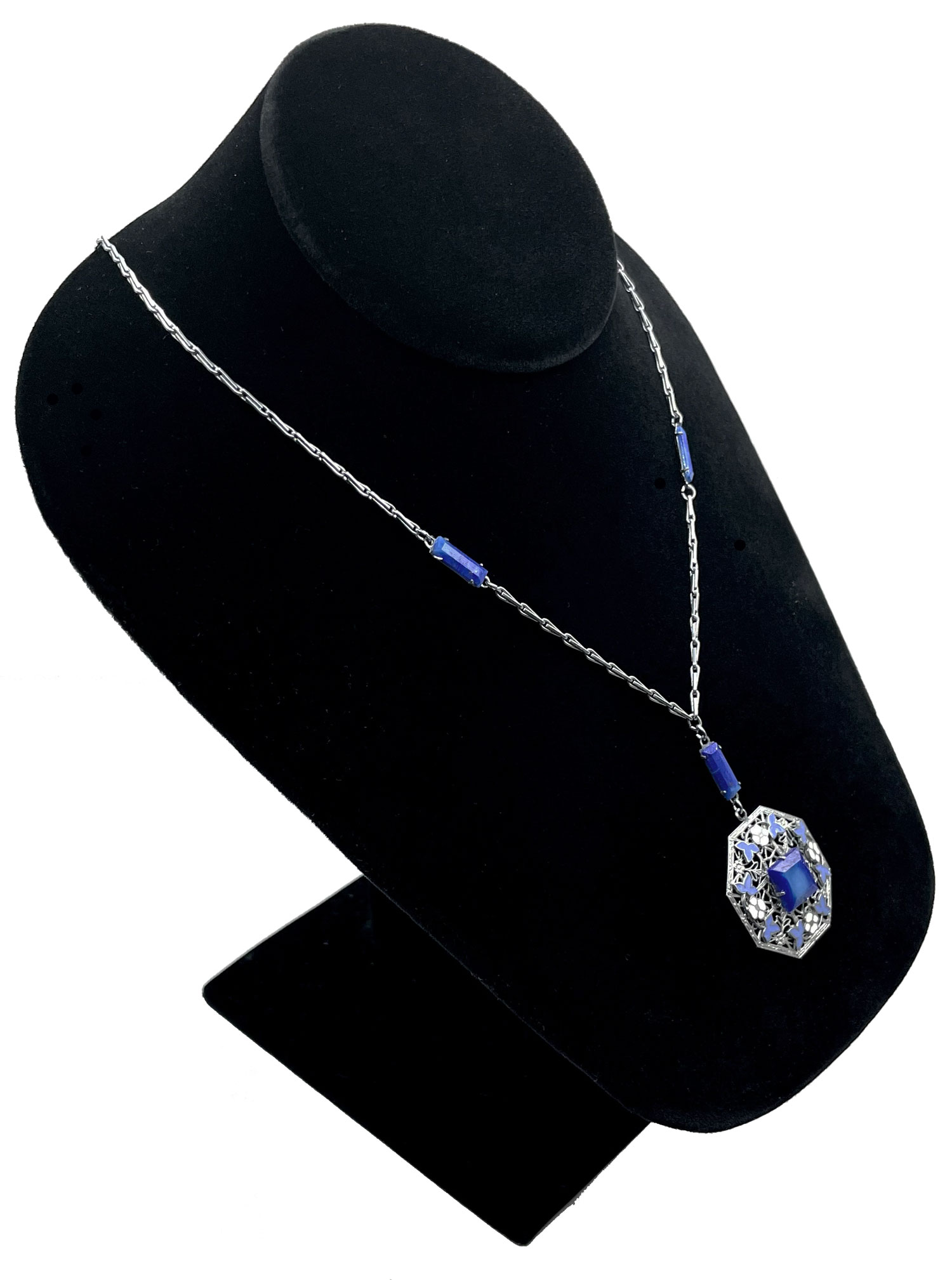 1920s enameled pendant necklace