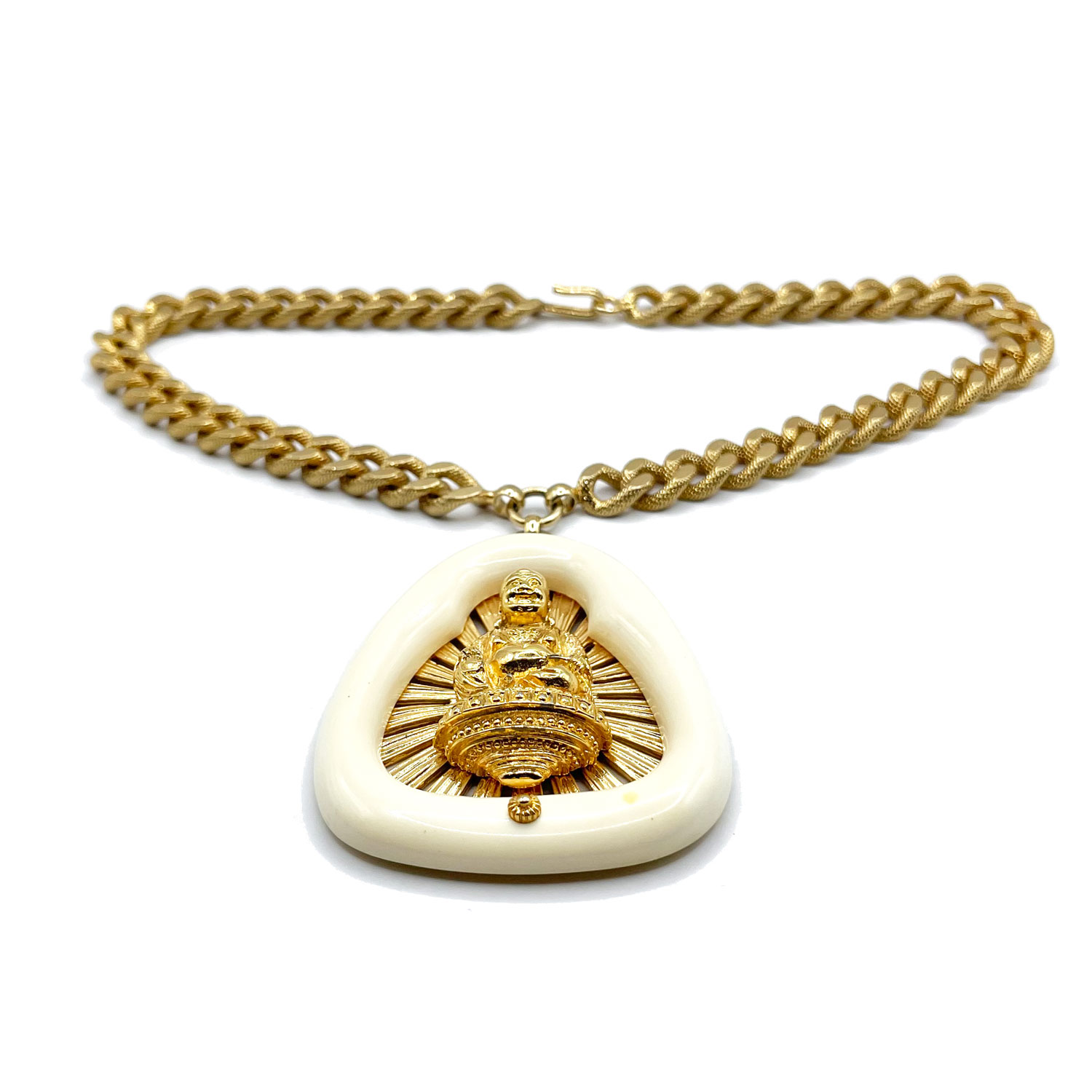 Nettie Rosenstein pendant necklace