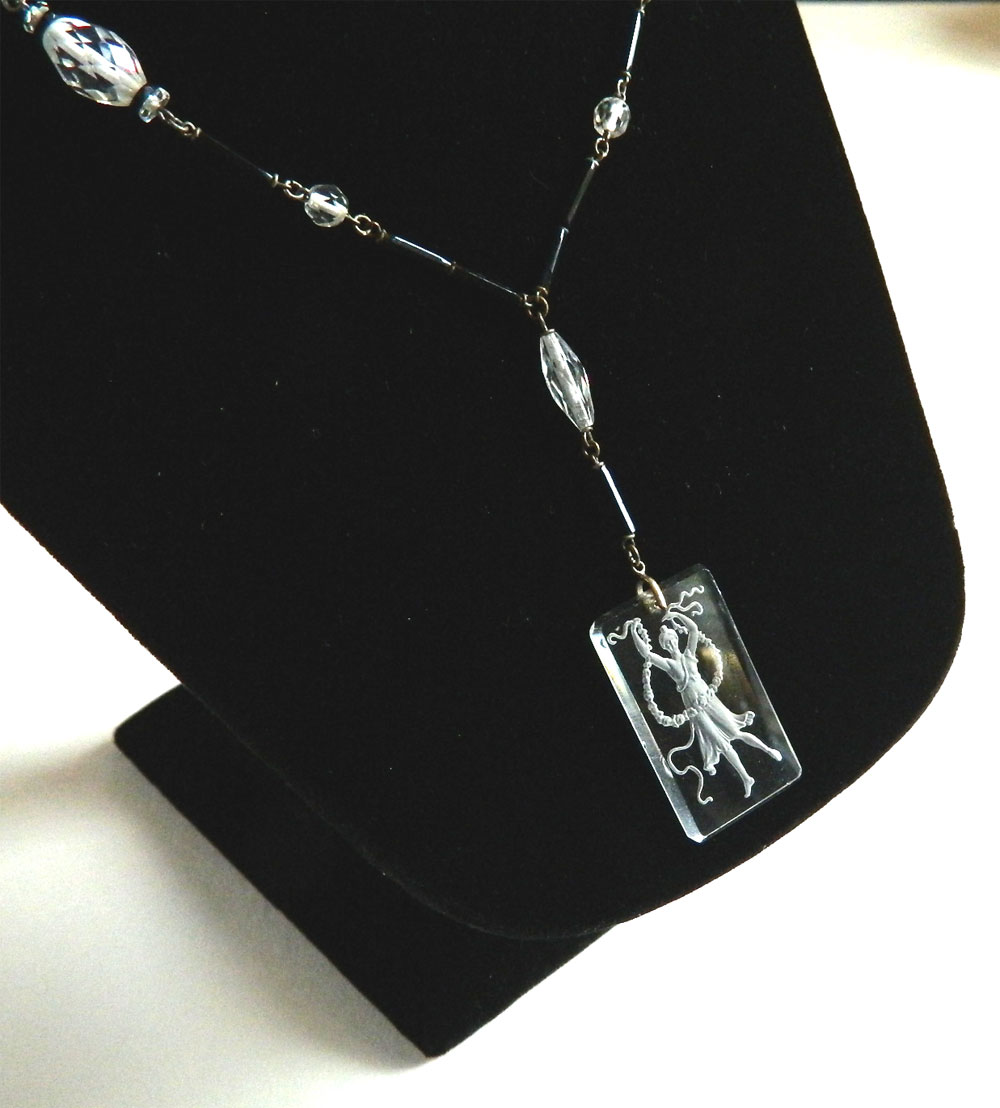 1920's Pink Art Deco necklace