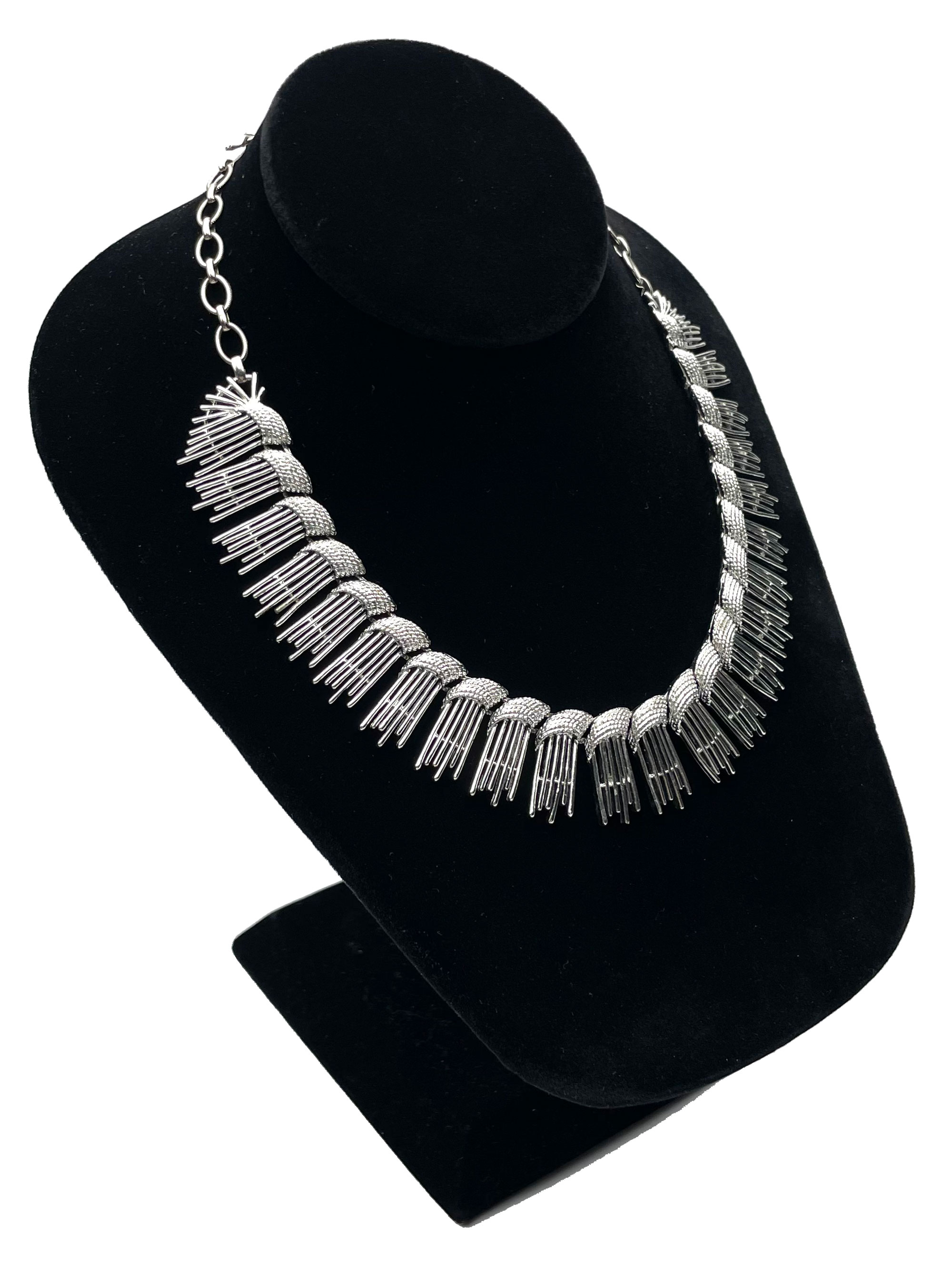 Sarah Coventry necklace