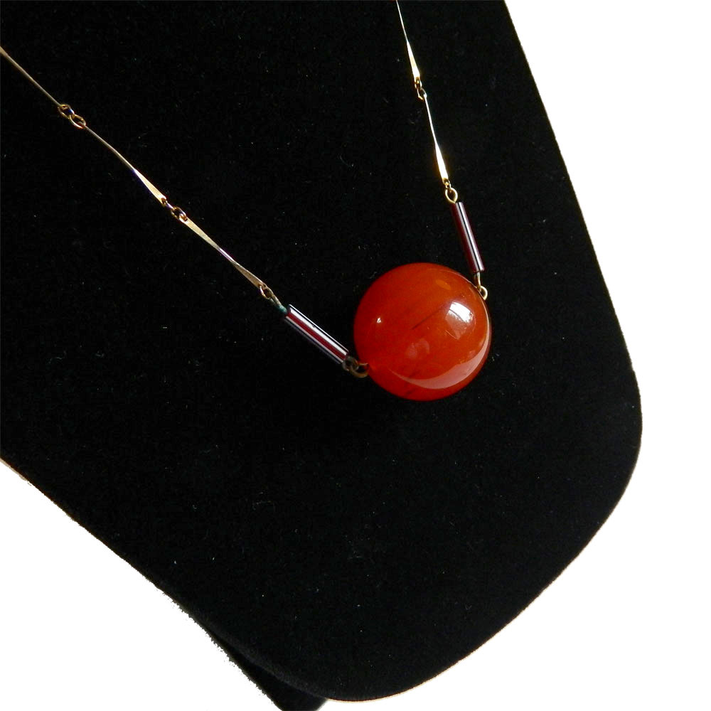 Vintage pendant necklace