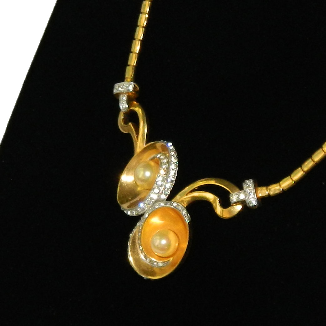 1940's Kramer necklace