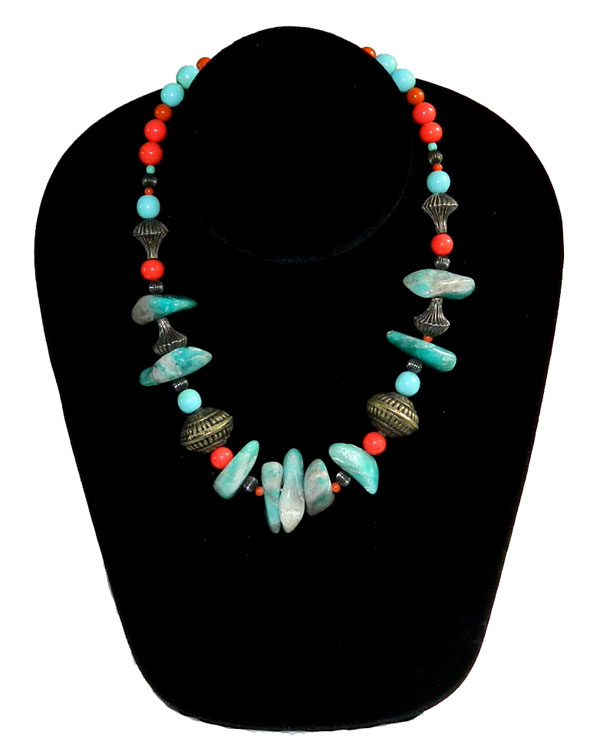 Vintage natural stone necklace
