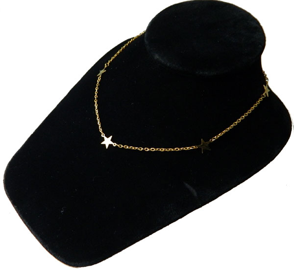 Gold star necklace