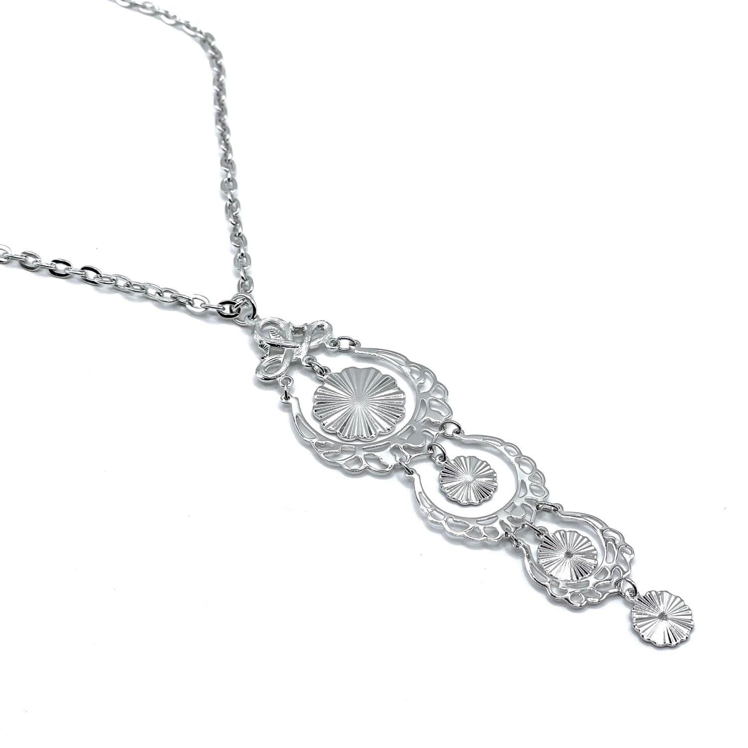 Sarah Coventry pendant necklace