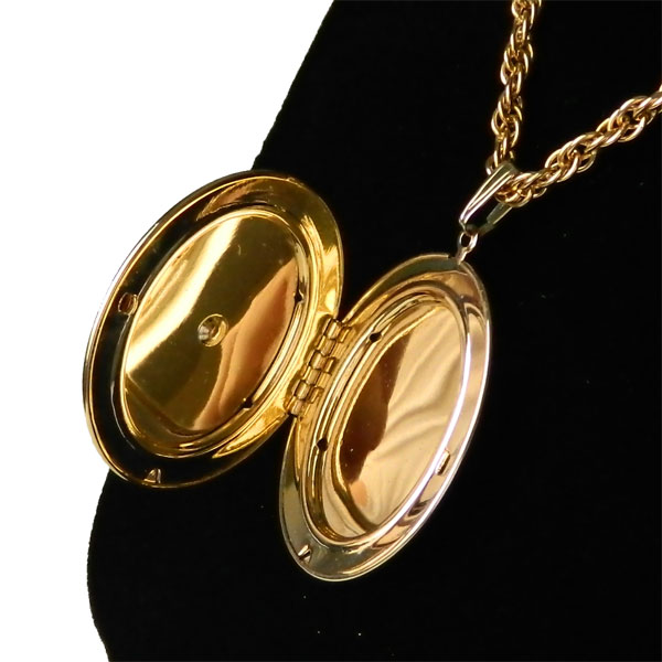 Vintage locket necklace
