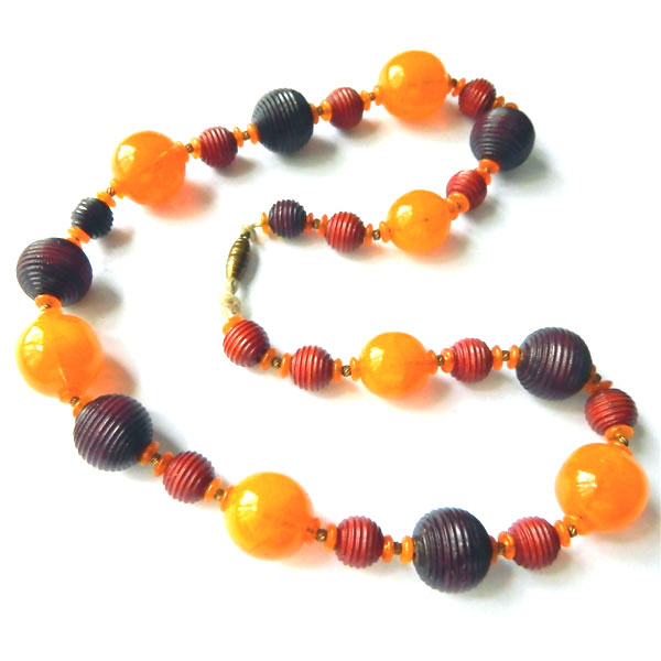 Art deco glass bead necklace