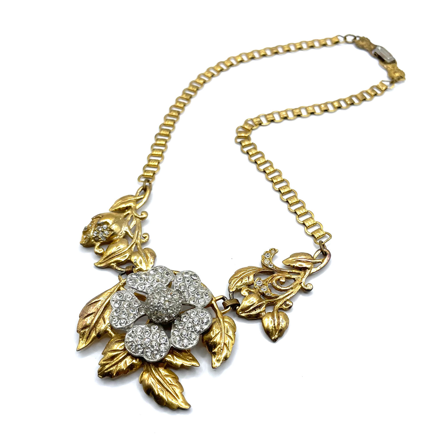 1930's floral rhinestone necklace