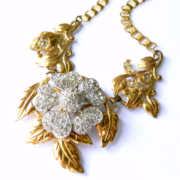 1930's floral rhinestone necklace