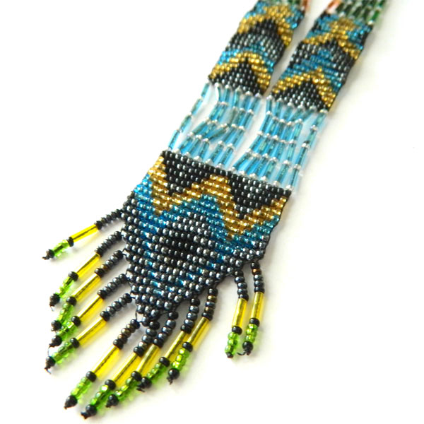 Micro bead necklace