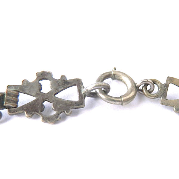 Antique pendant necklace