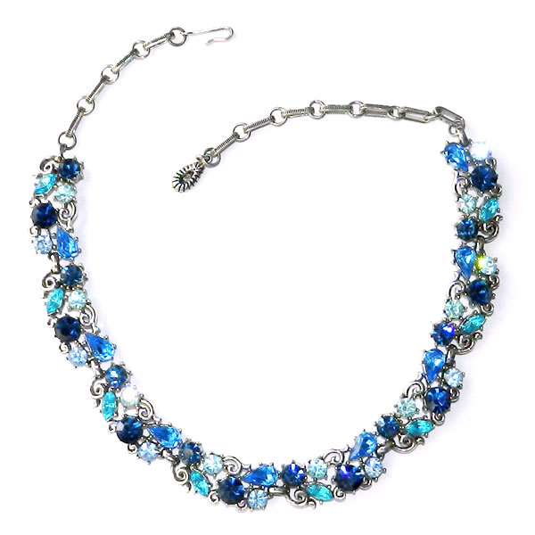 Lisner rhinestone necklace