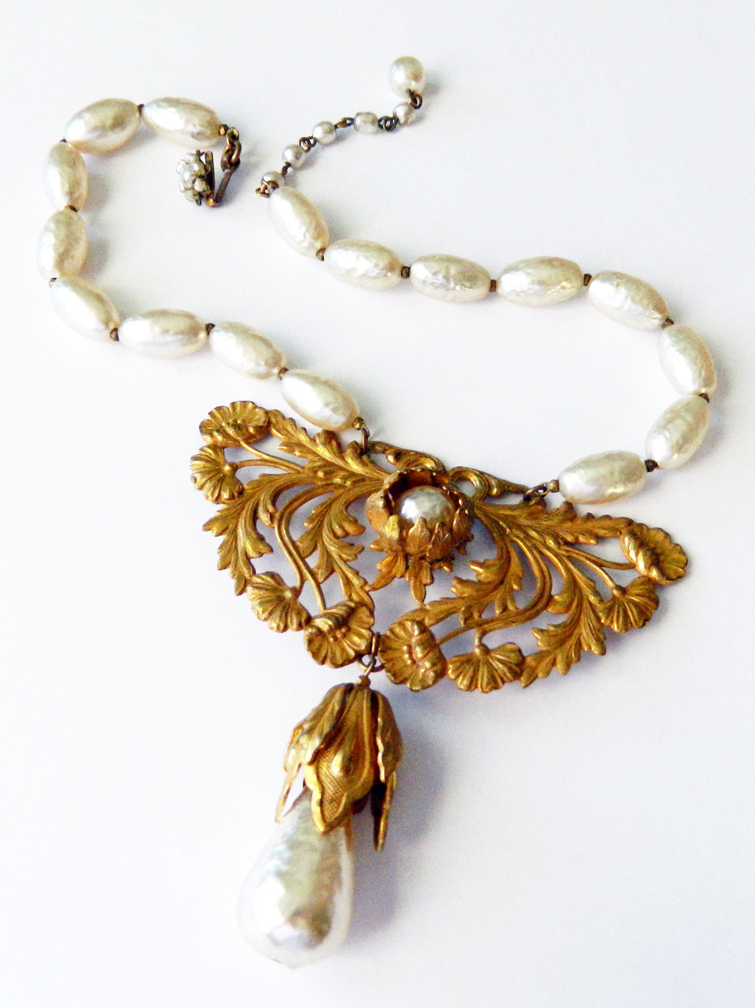 Miriam Haskell pendant necklace