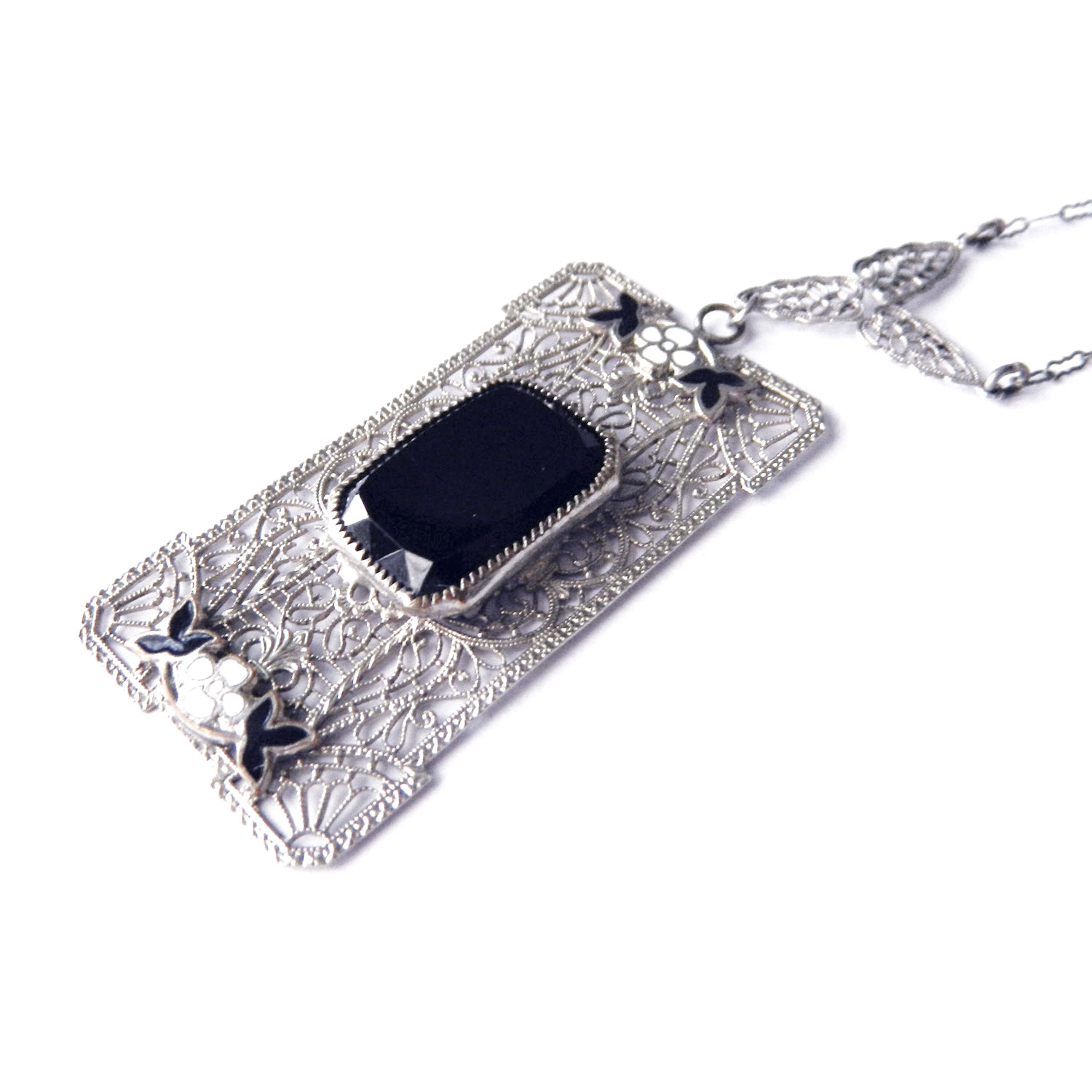 Art deco pendant necklace