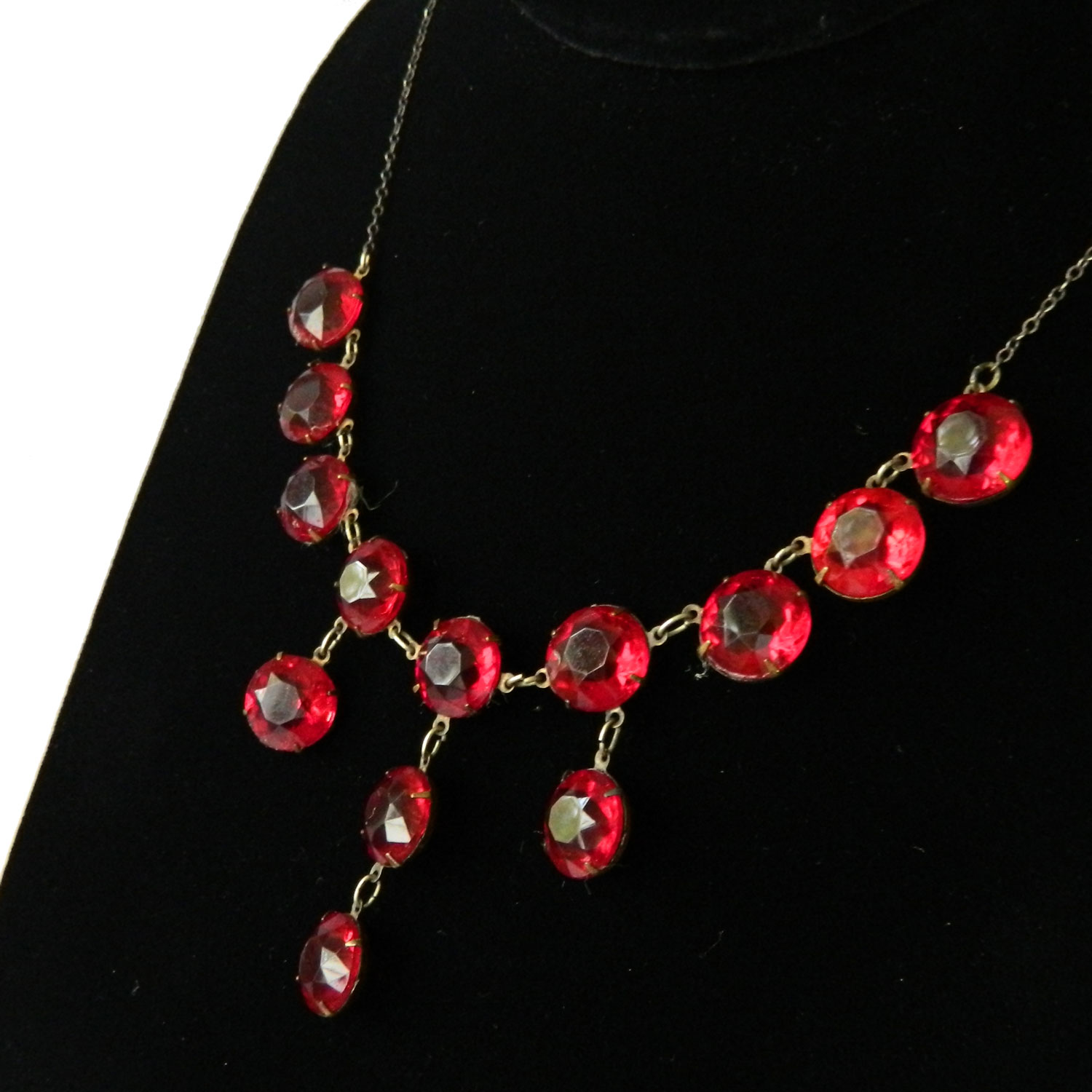 Red rhinestone necklace