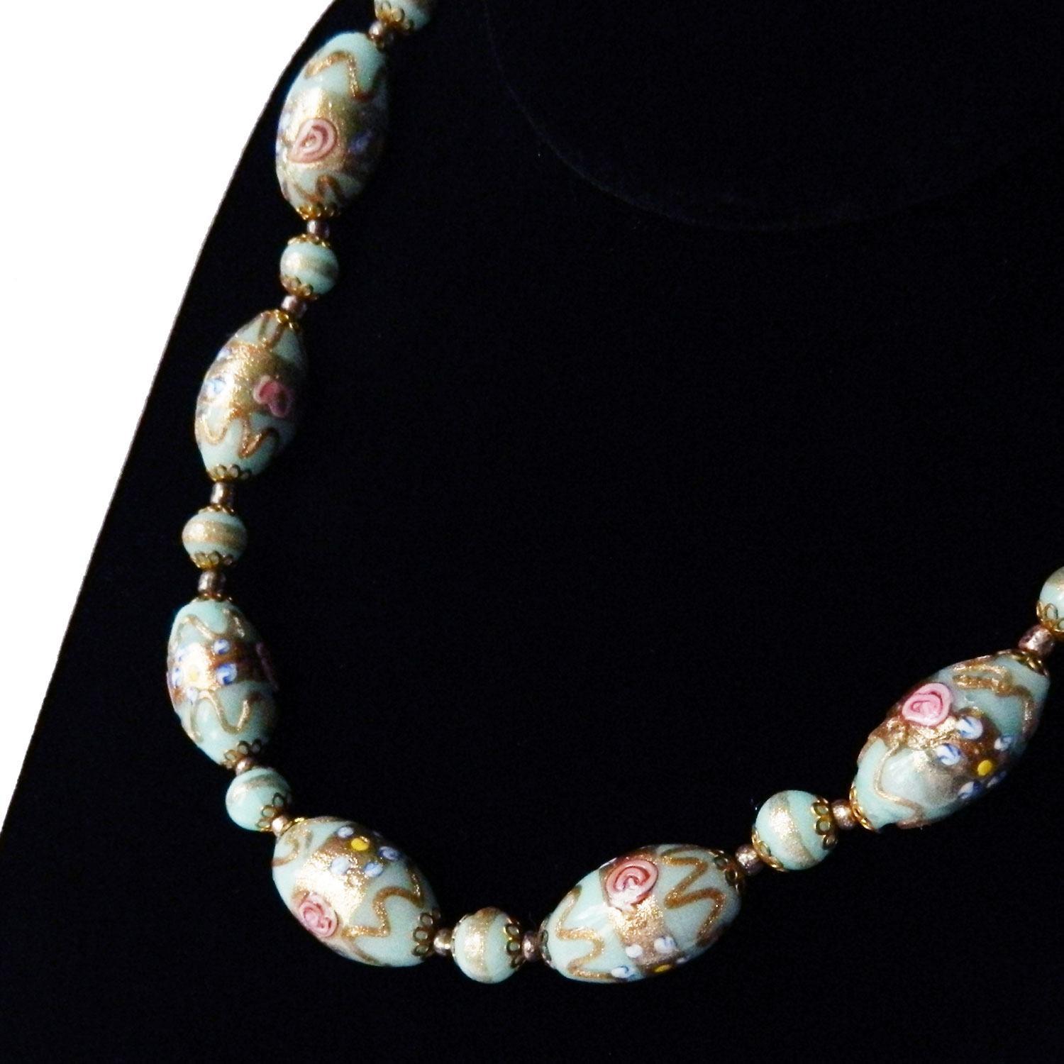 Venitian wedding cake bead necklace