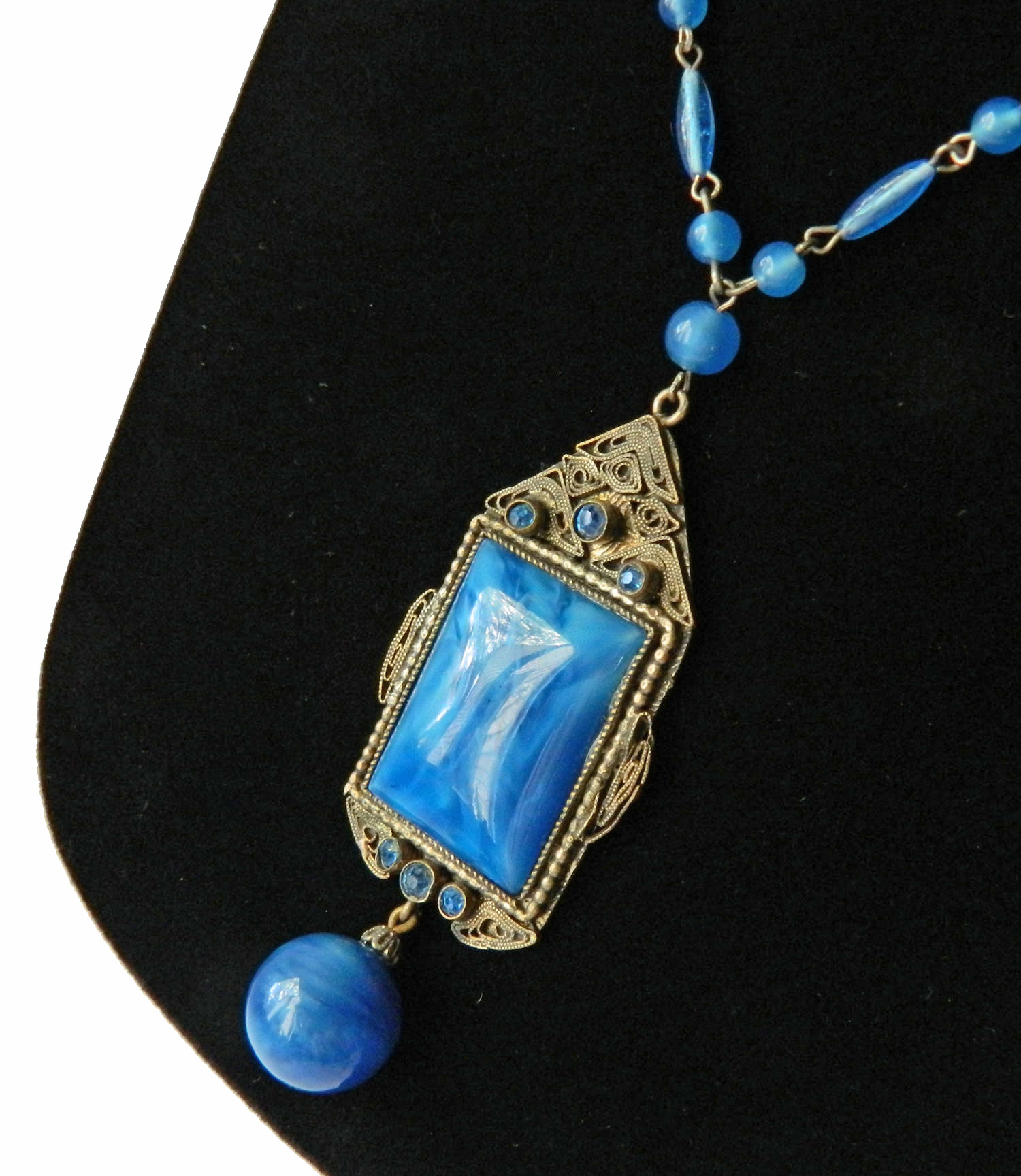1930s necklace