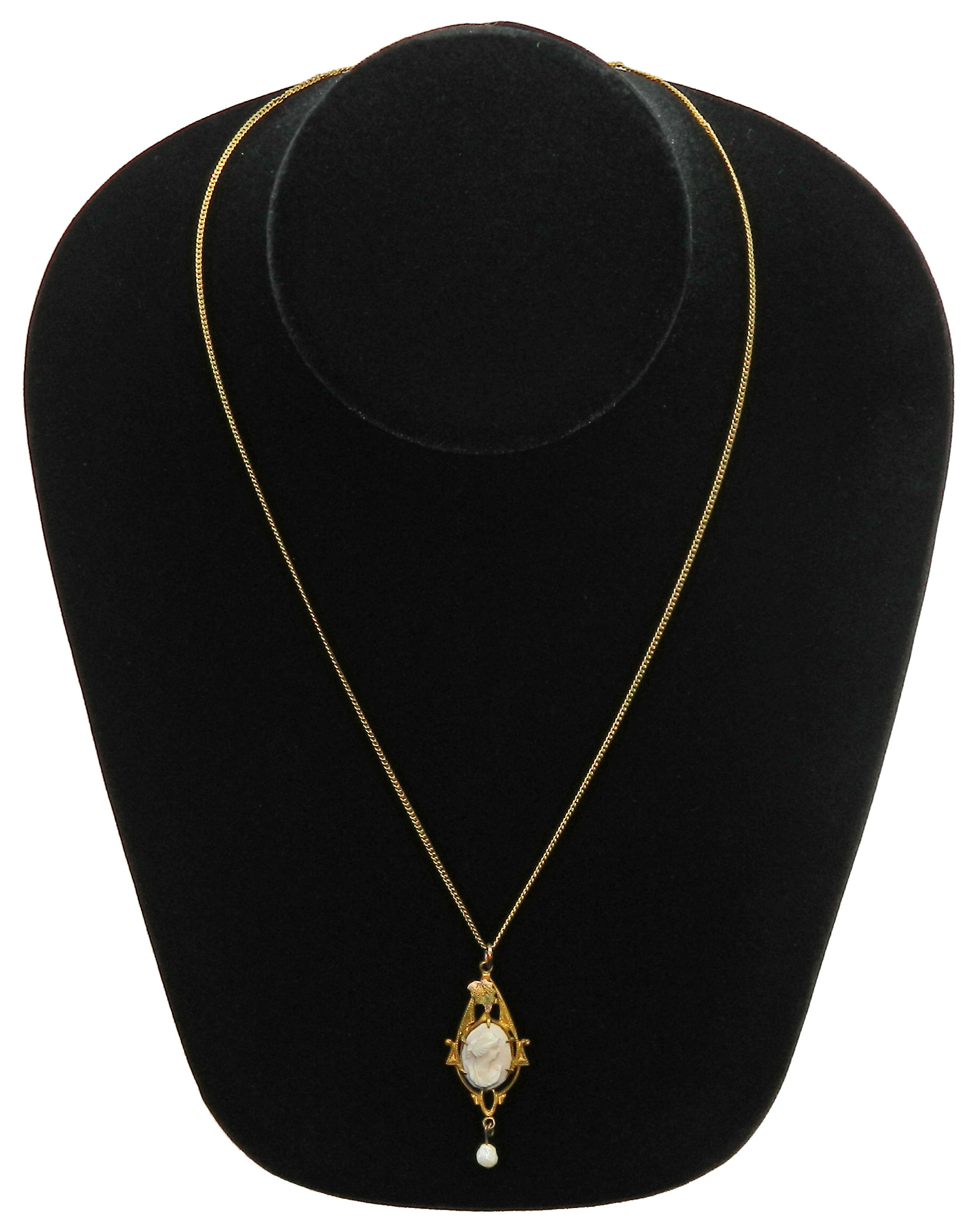 Antique pendant necklace