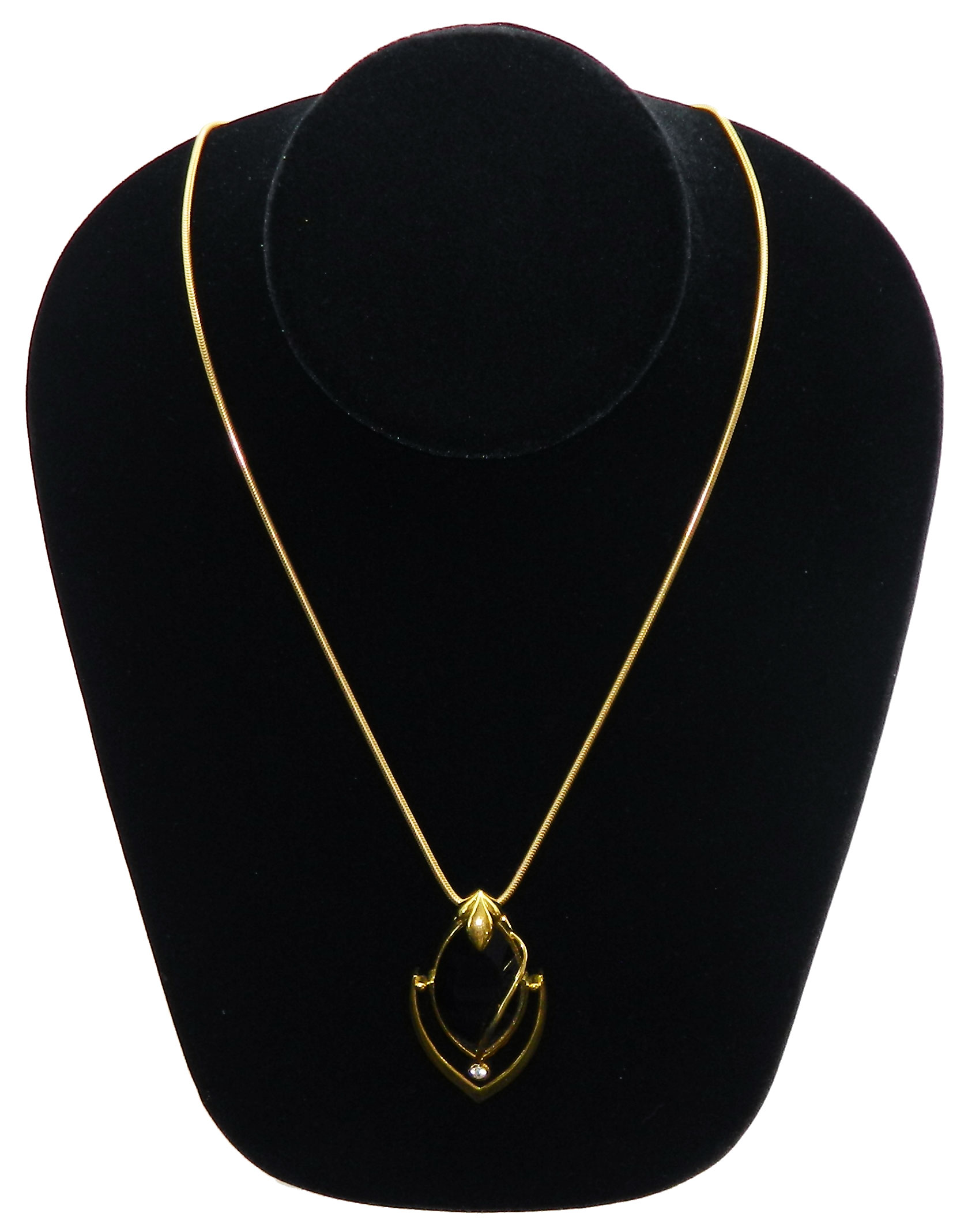 Rhinestone pendant necklace